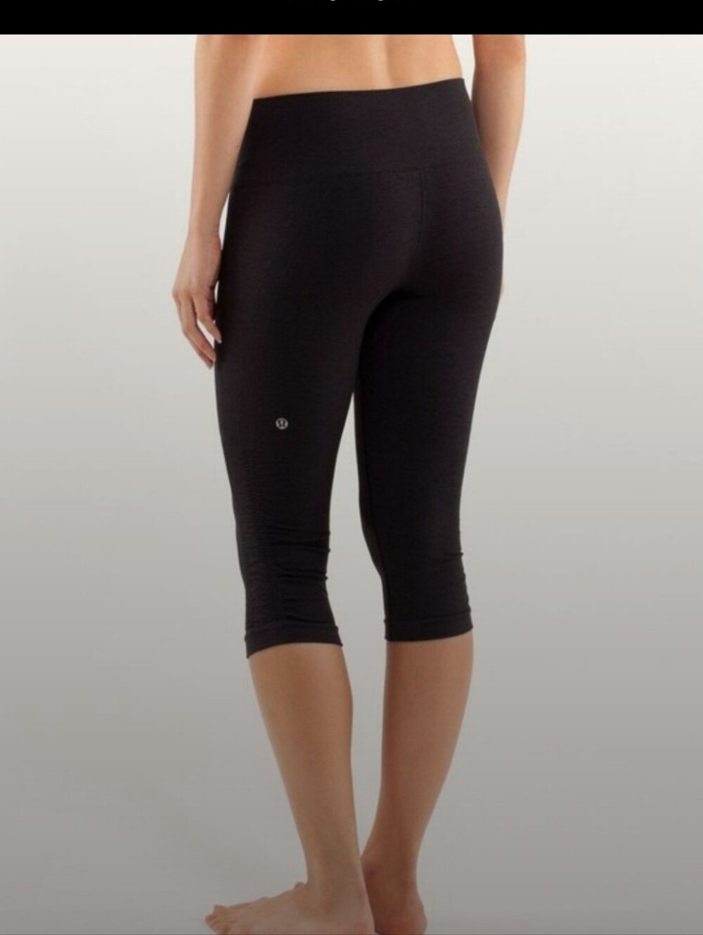 Lululemon Women's Black Cropped Performance Leggings Size 8 EUC